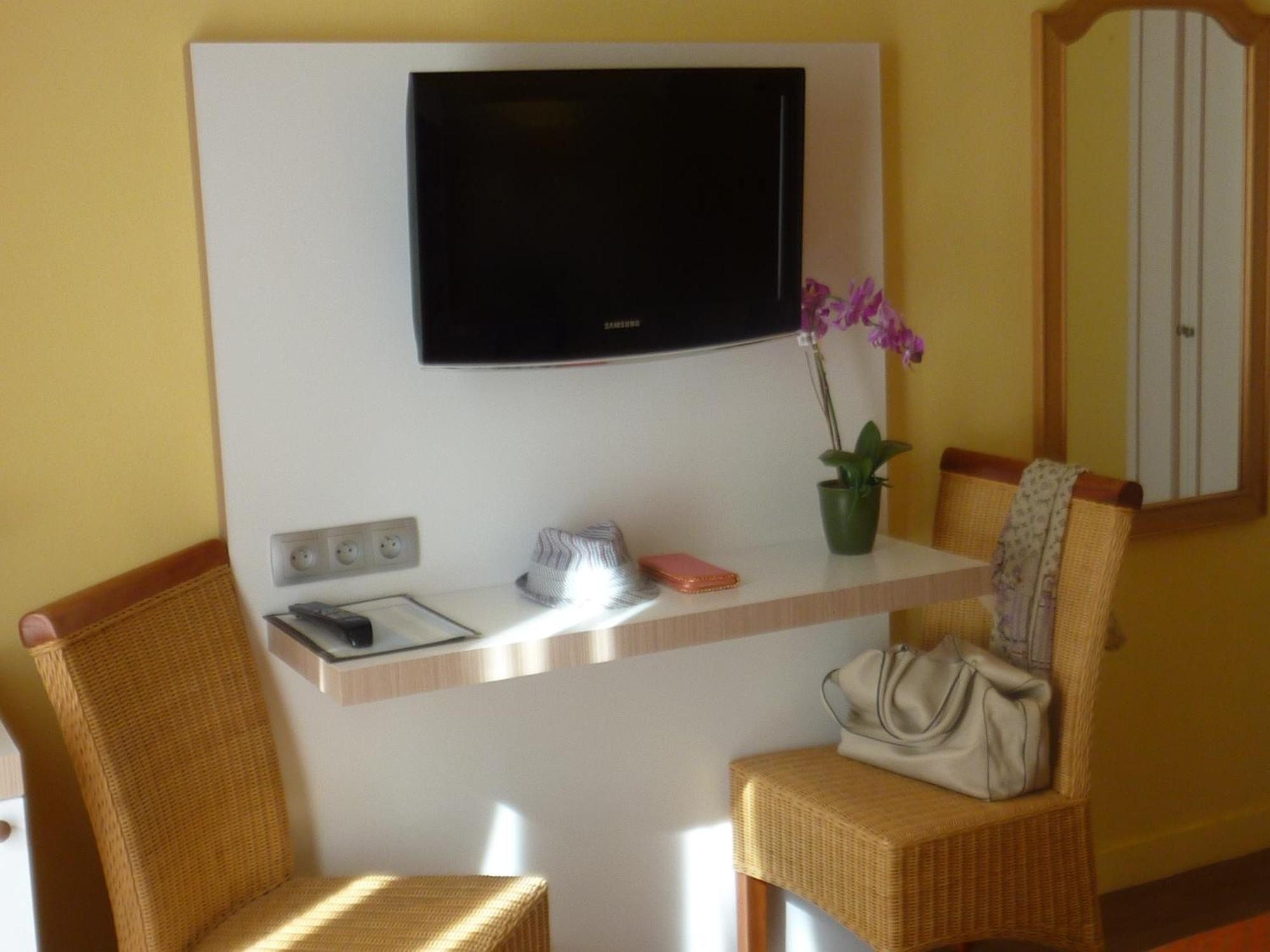 Regina Hotel Cannes Exterior foto