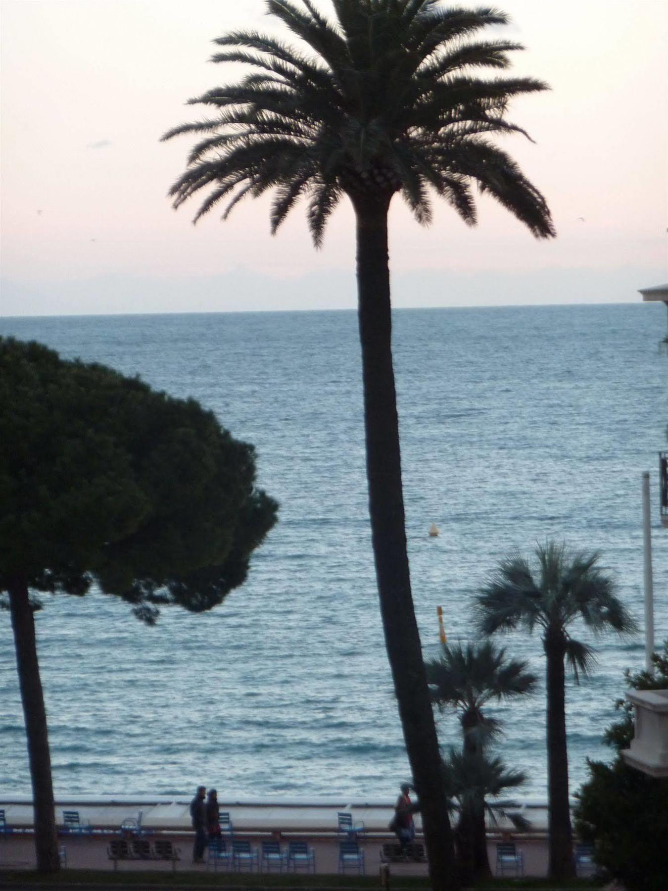 Regina Hotel Cannes Exterior foto